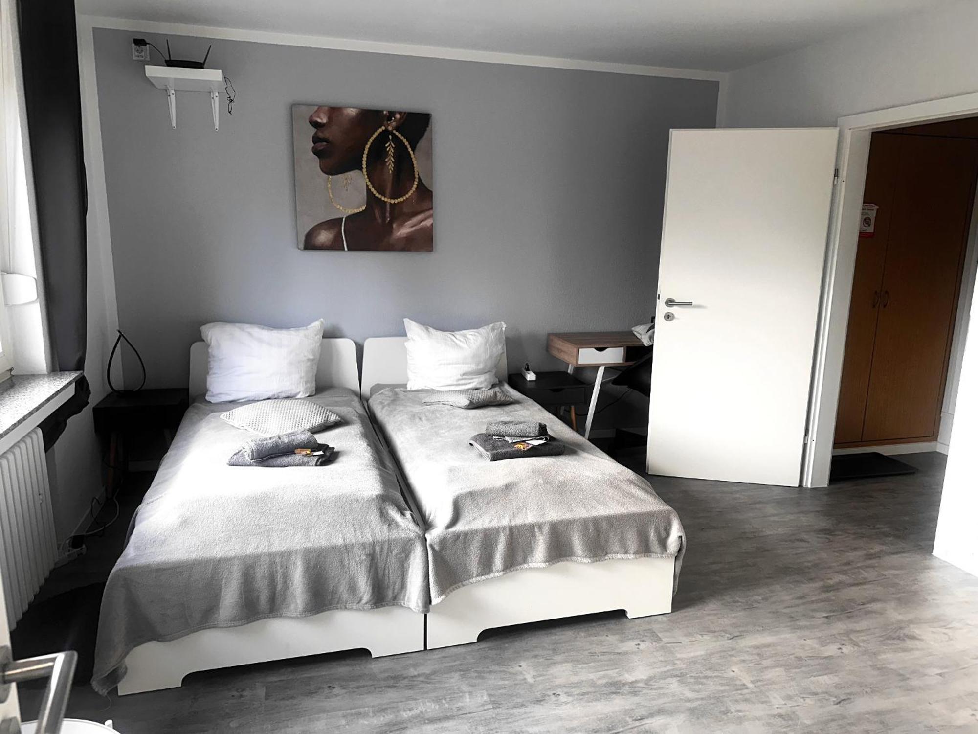 Vaz Apartments Essen, Kueche, Wlan, Tv, Netflix, Ca 15 Min Messe U Hbf 외부 사진