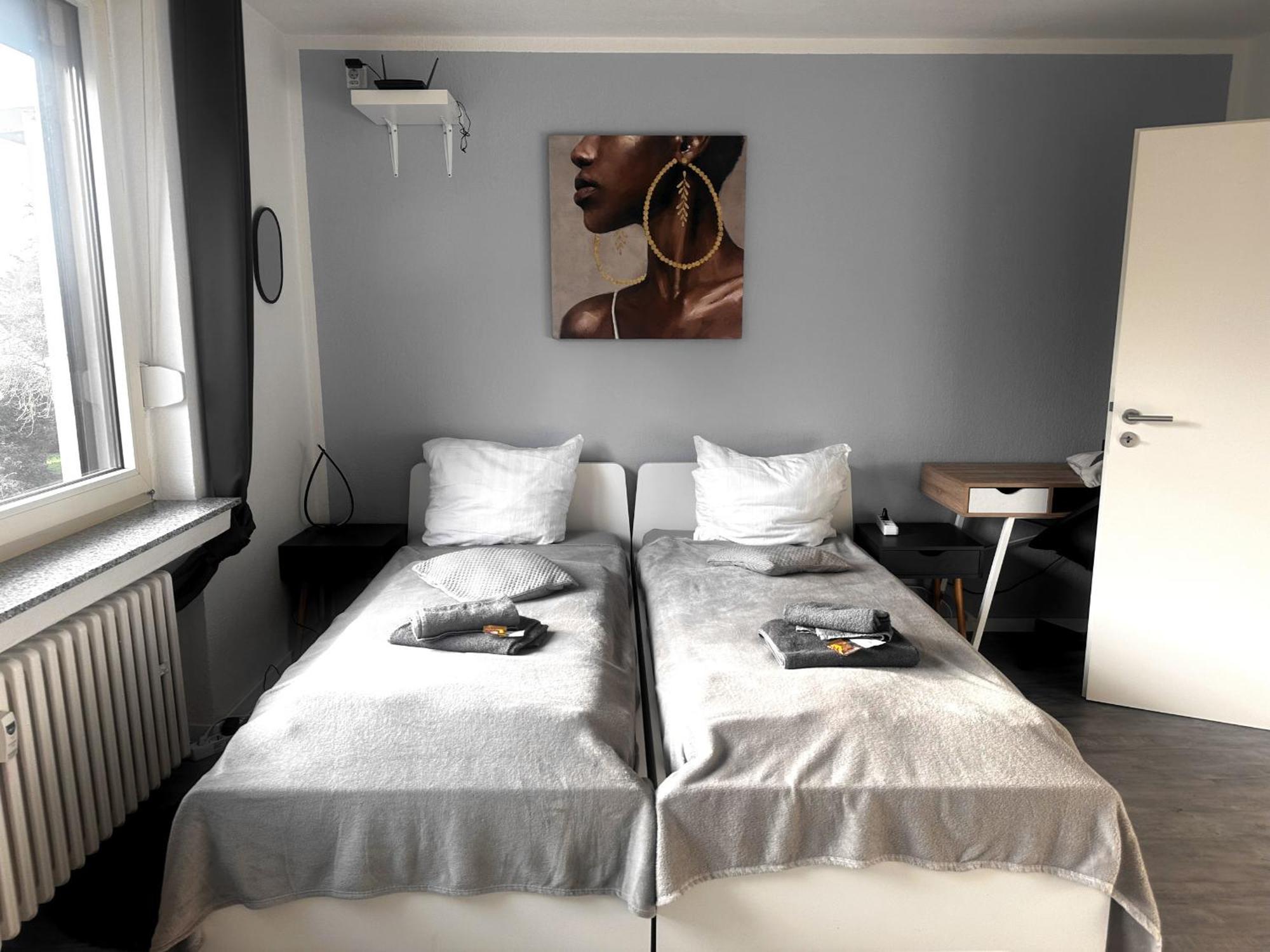 Vaz Apartments Essen, Kueche, Wlan, Tv, Netflix, Ca 15 Min Messe U Hbf 외부 사진